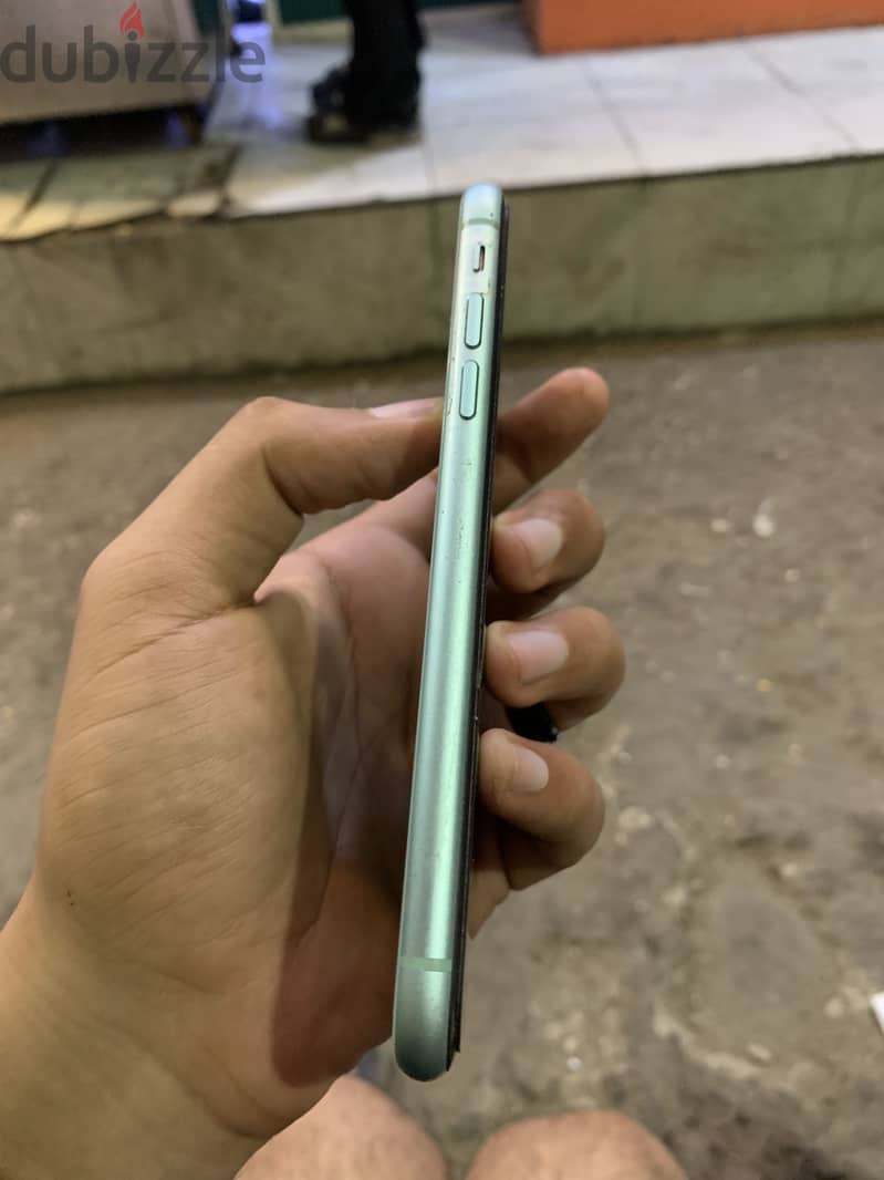 Apple - iPhone 11 3