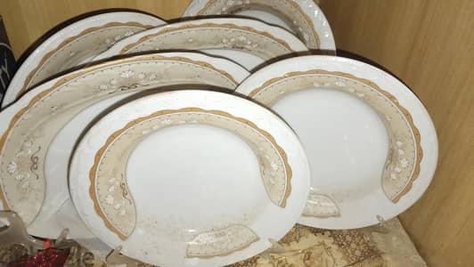 طقم صيني كامل