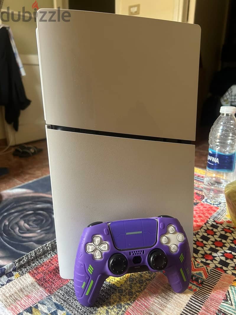 Ps5 slim digital 1 Tera 1