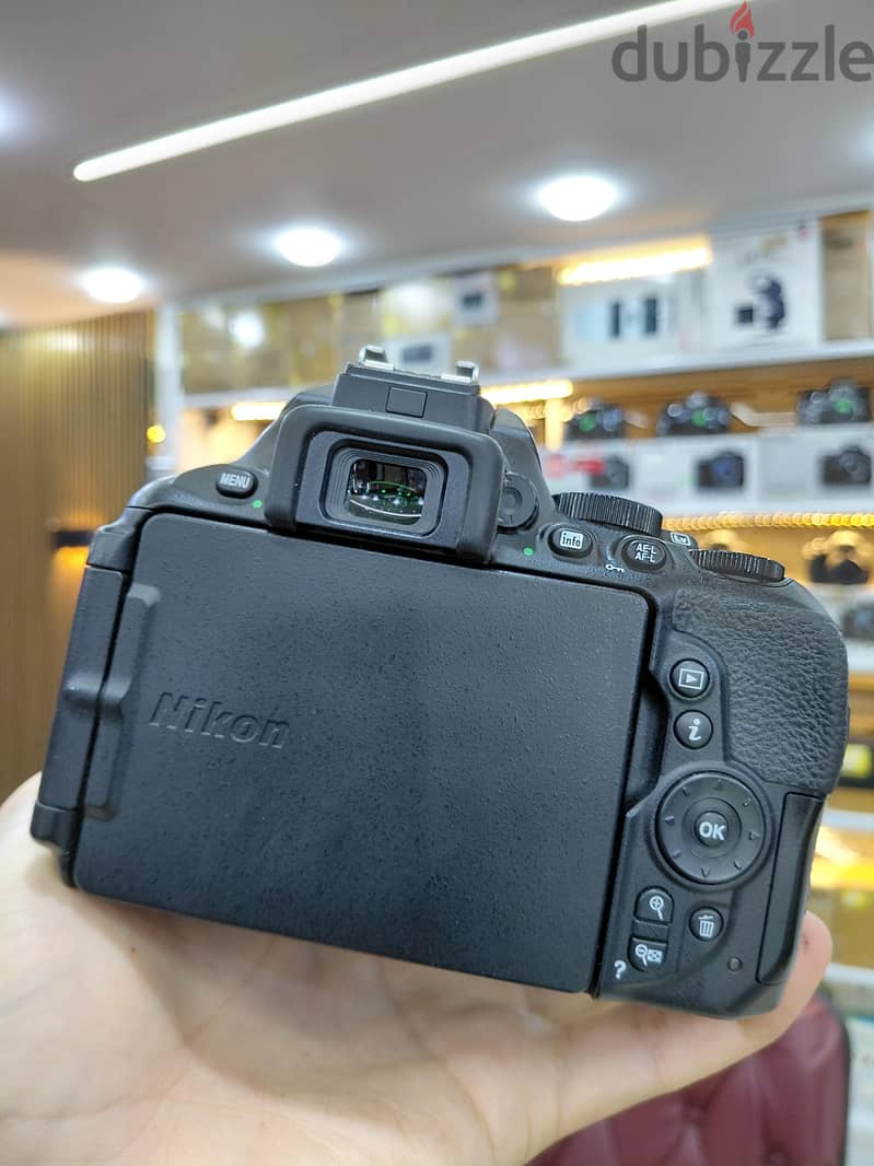 Nikon D5600 3