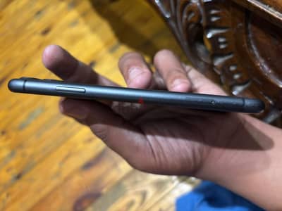 Apple - iPhone 11