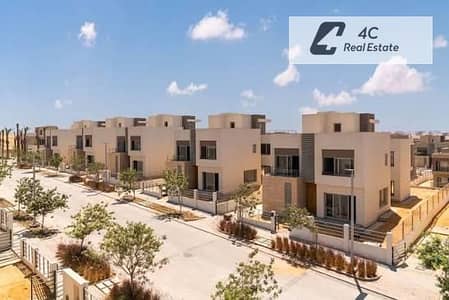 فيلا مستقلة فاخرة جاهزة للاستلام بمساحة كبيرة داخل بالم هيلز القاهرة الجديدة -FOR SALE IN PALM HILLS NEW CAIRO