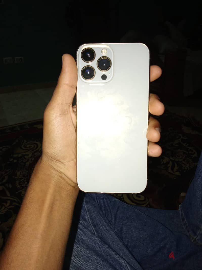 Apple - iPhone 13 Pro Max 3