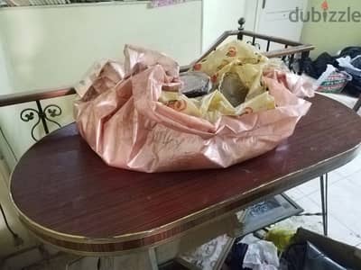 ترابيزة بدون كراسي
