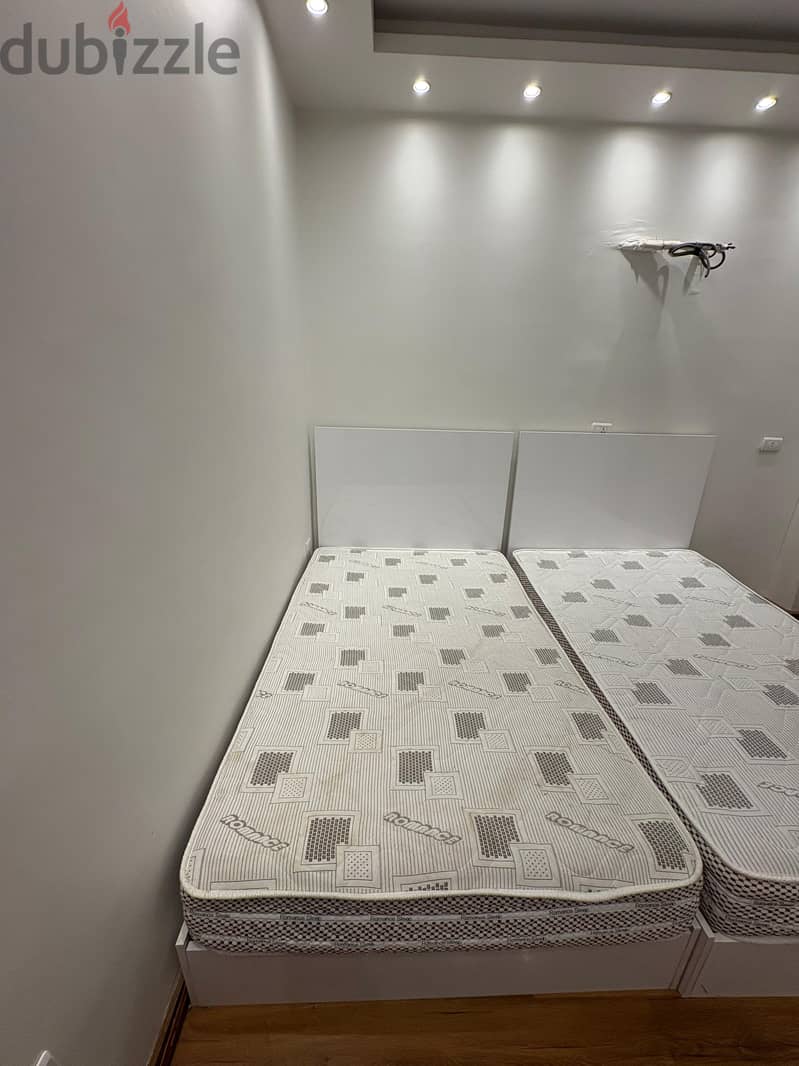 Guest/kids bedroom 5