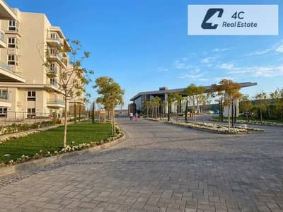 Fully Finished and Ready to move Apartment 165 m prime location open view for sale in compound Mountain view icity new cairo