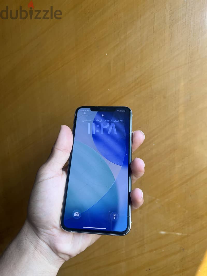 Apple - iPhone 11 Pro Max 2