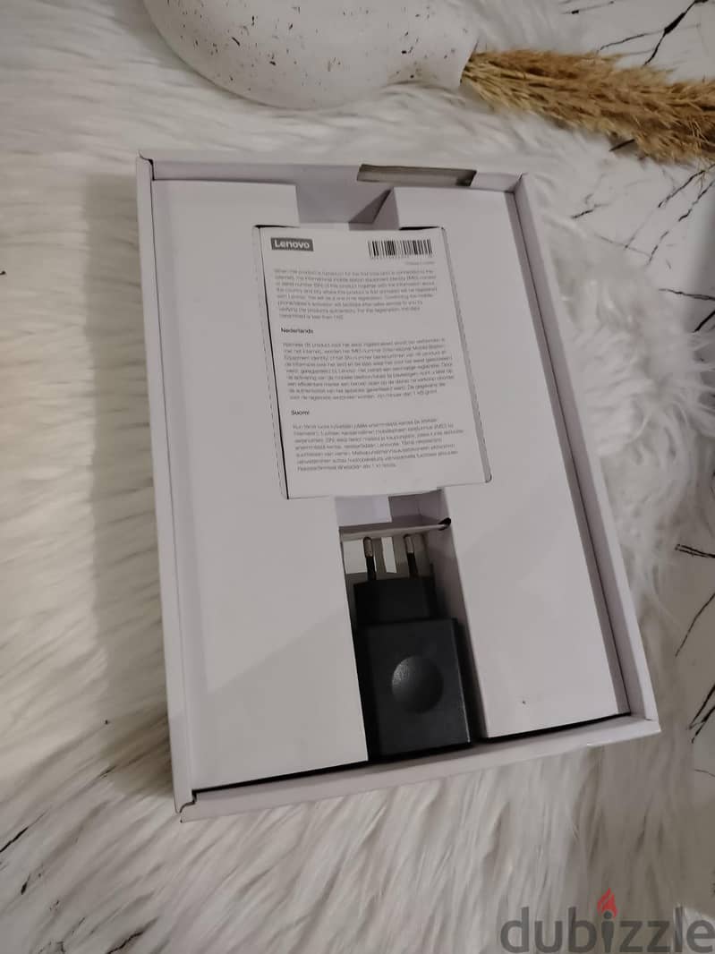 Lenovo tab E10 4