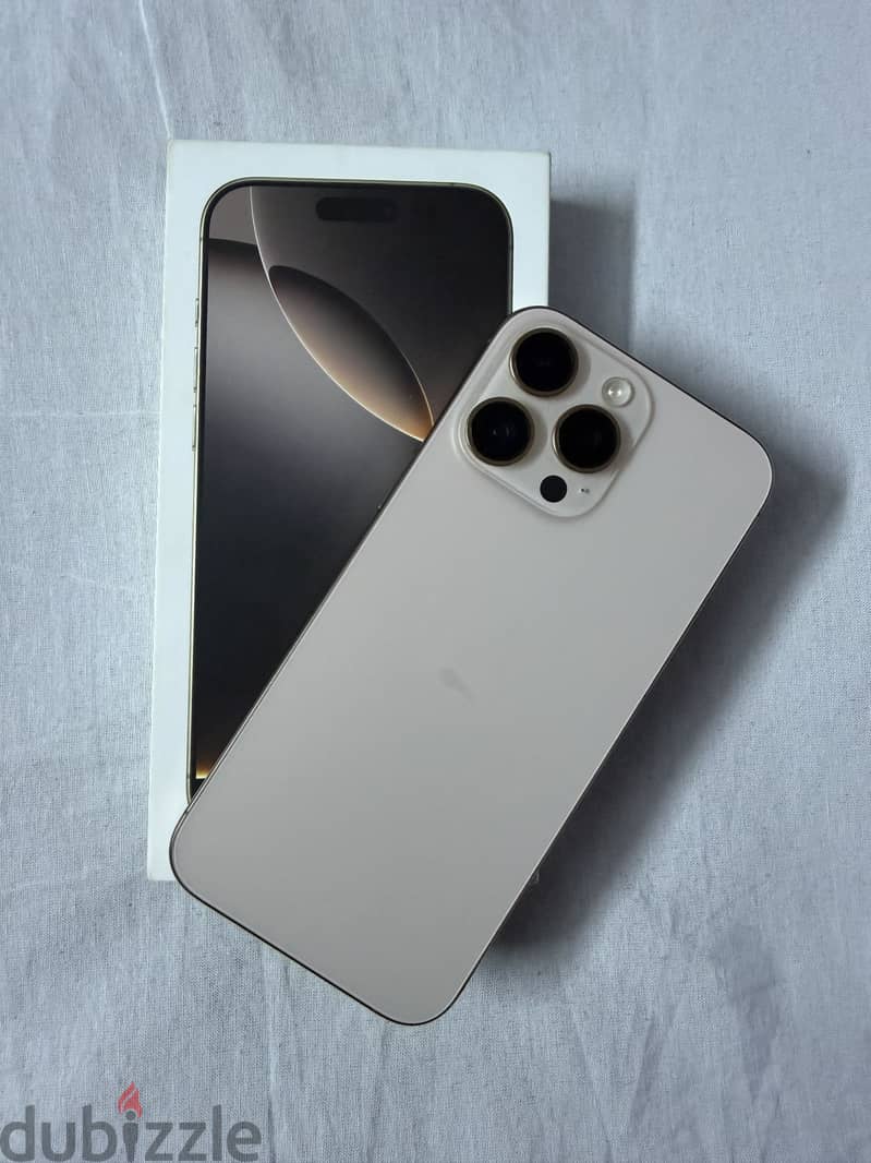 Apple - iPhone 16 Pro Max 2