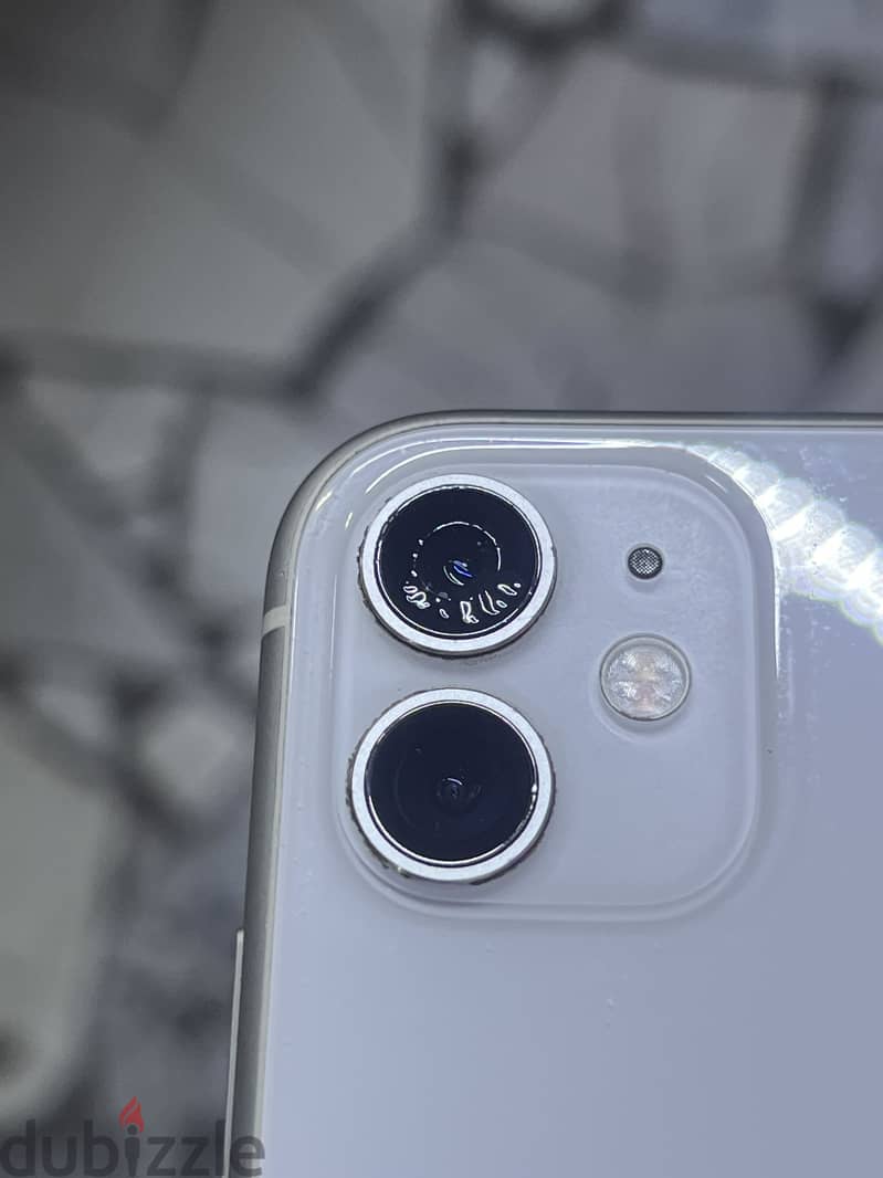 Apple - iPhone 11 7