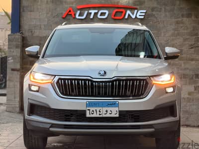 SKODA KODIAQ STYLE 2022 KM55000 FACTORY PAINT AGENT WARRANTY