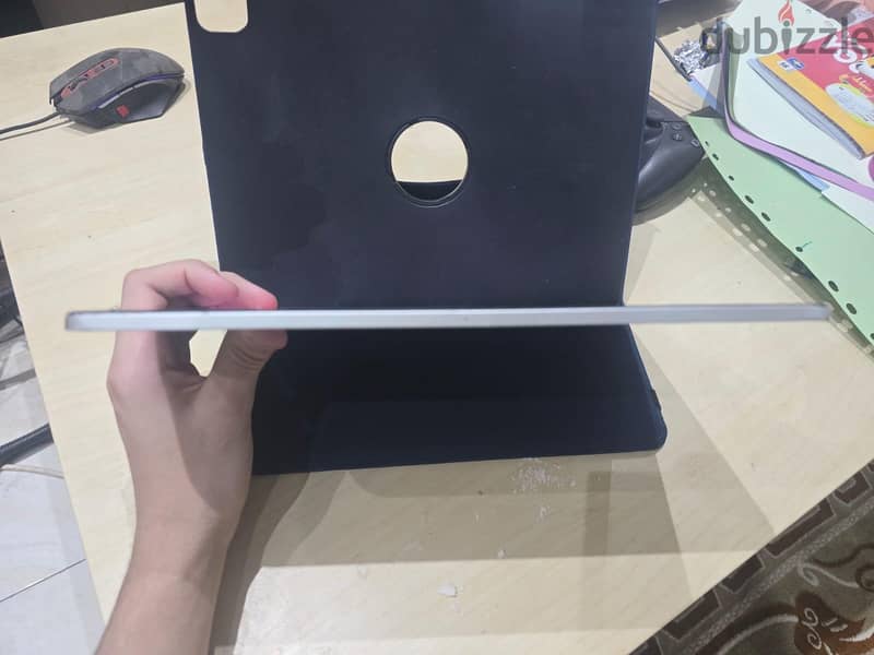 ipad pro 12.9 inch 4th Generation 2