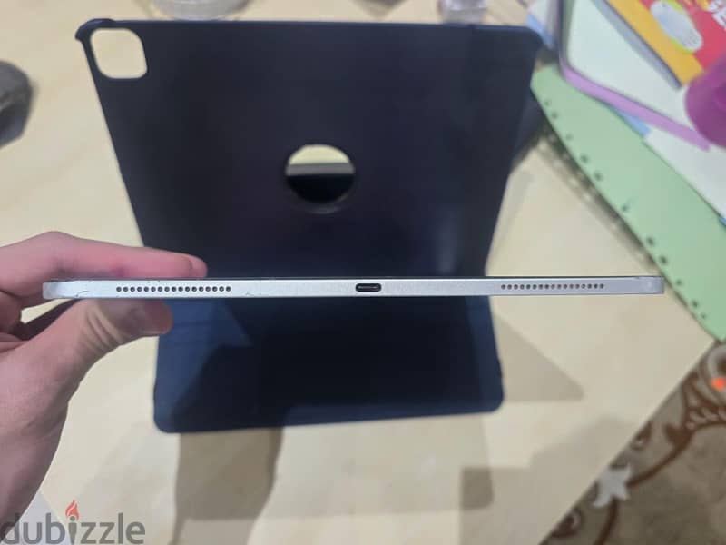 ipad pro 12.9 inch 4th Generation 5