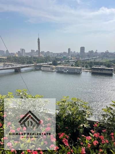 Hotel Apartment on Nile Corniche Furnished and equipped in Intercontinental Hotel for invesment lovers Ready for viewing with annual return 1.5Million