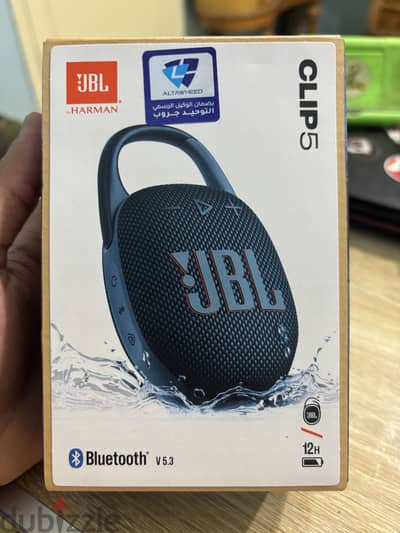 JBL Clip5 Portable Bluetooth Speaker - Navy Blue