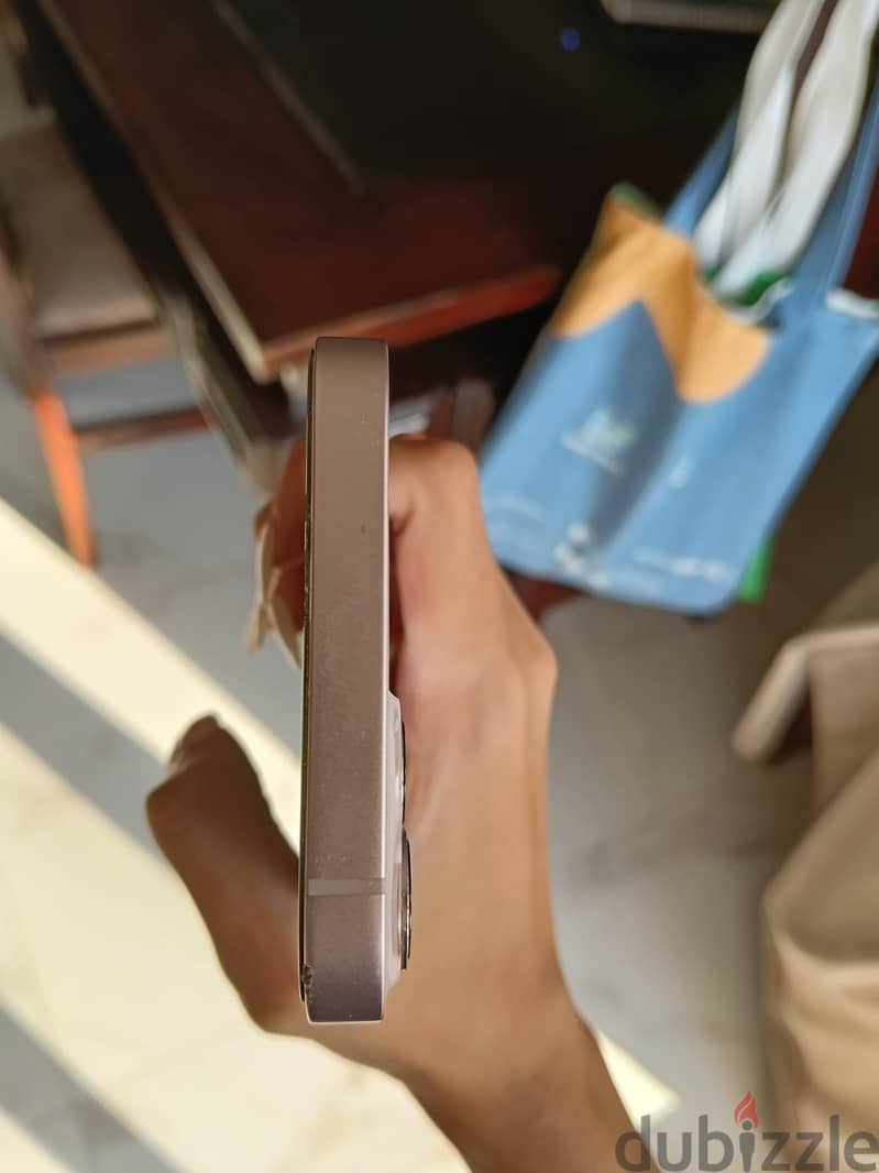 Apple - iPhone 13 5