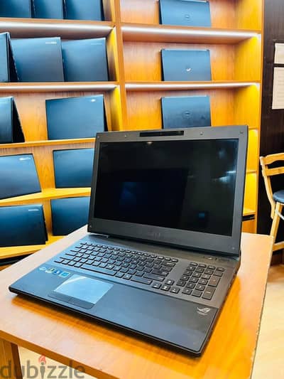 لابتوب Asus يستحمل معاك اي ضغط