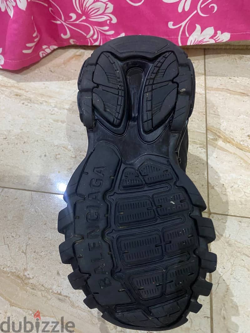 Balenciaga shoes led 2