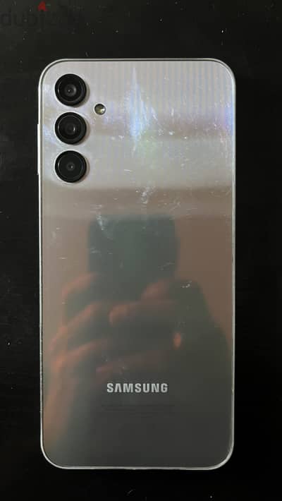 Samsung A24
