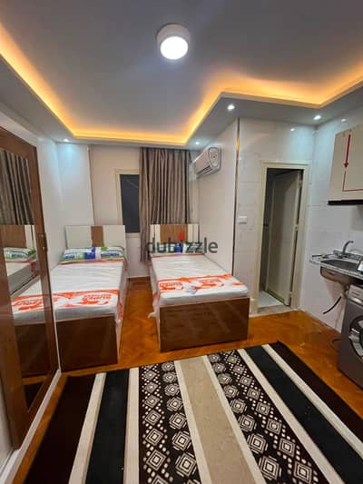 October حي 1 مجاوره 6  First Floor شامل Water and Electricity    Double or Residence