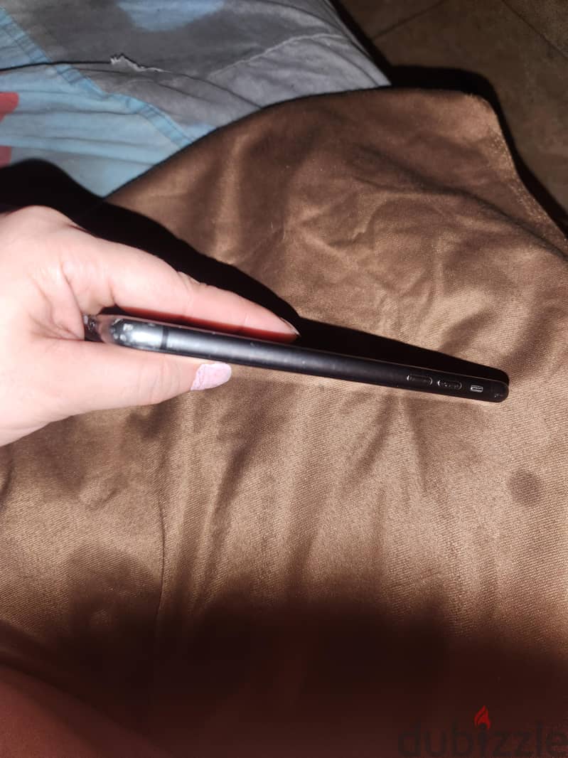 Apple - iPhone 11 1