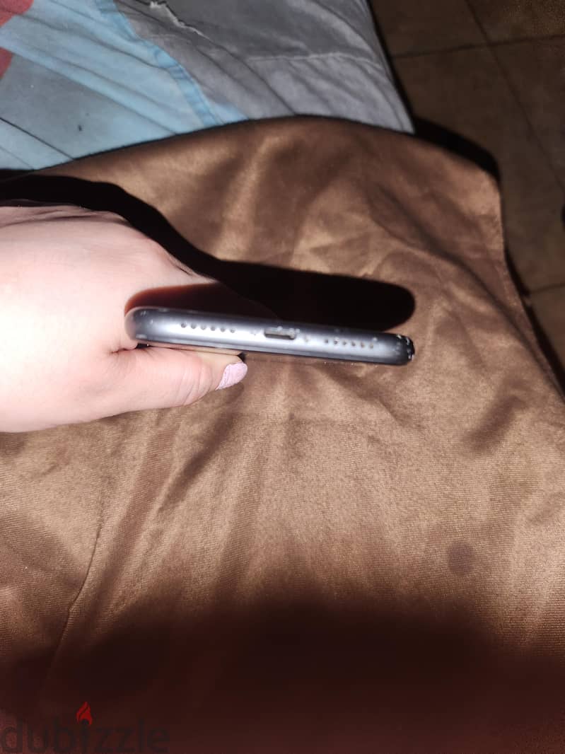Apple - iPhone 11 3