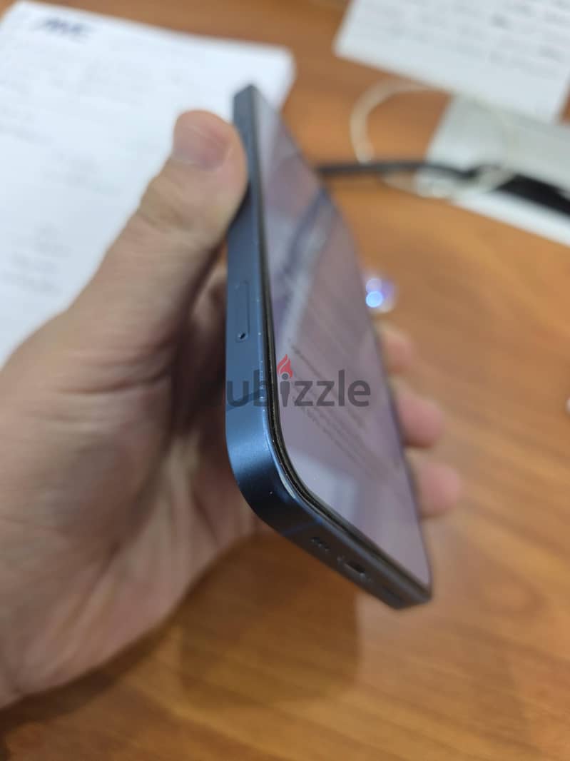Apple - iPhone 13 4