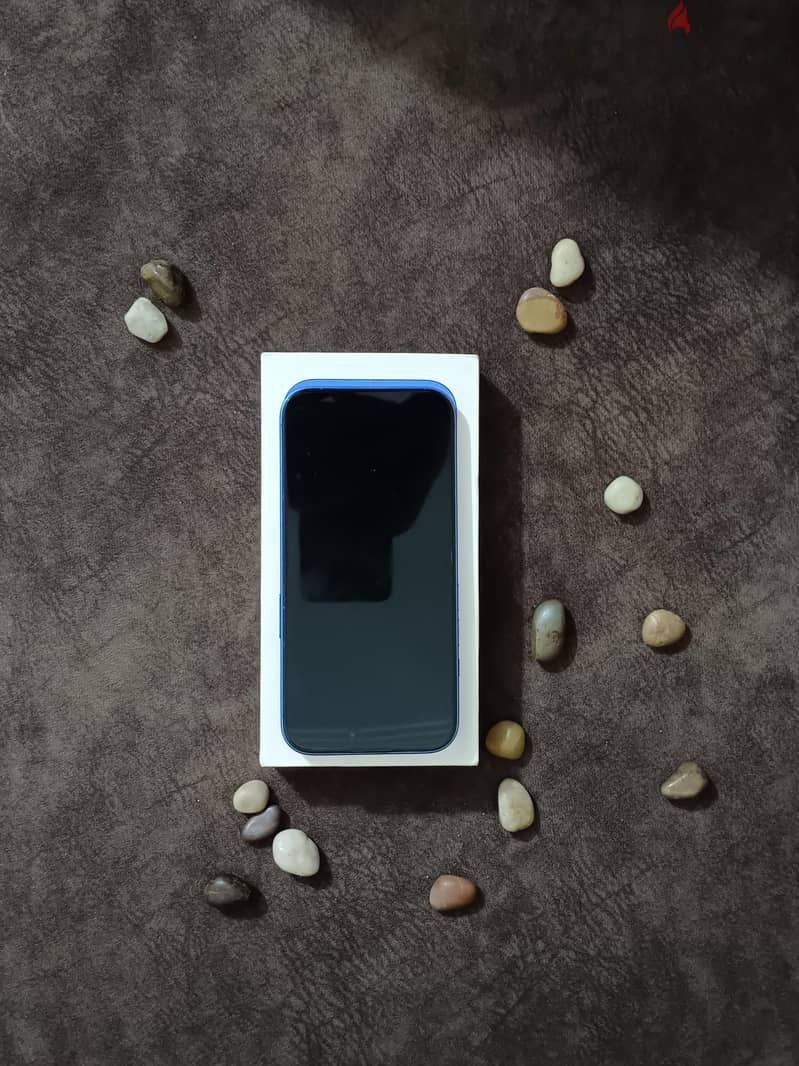 Apple - iPhone 16 3
