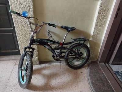 عجله للبيع في حاله ممتازه للبيع بسعر لقطه