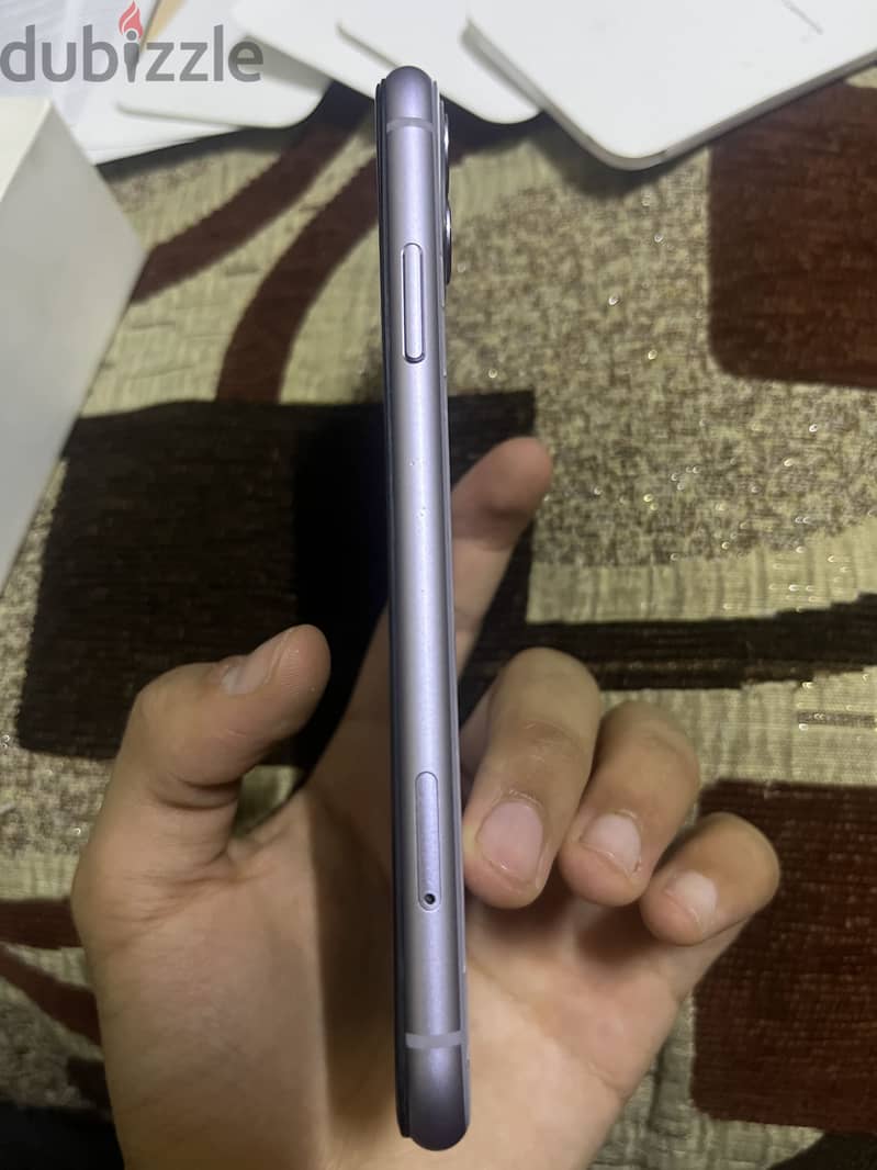 iPhone 11 5