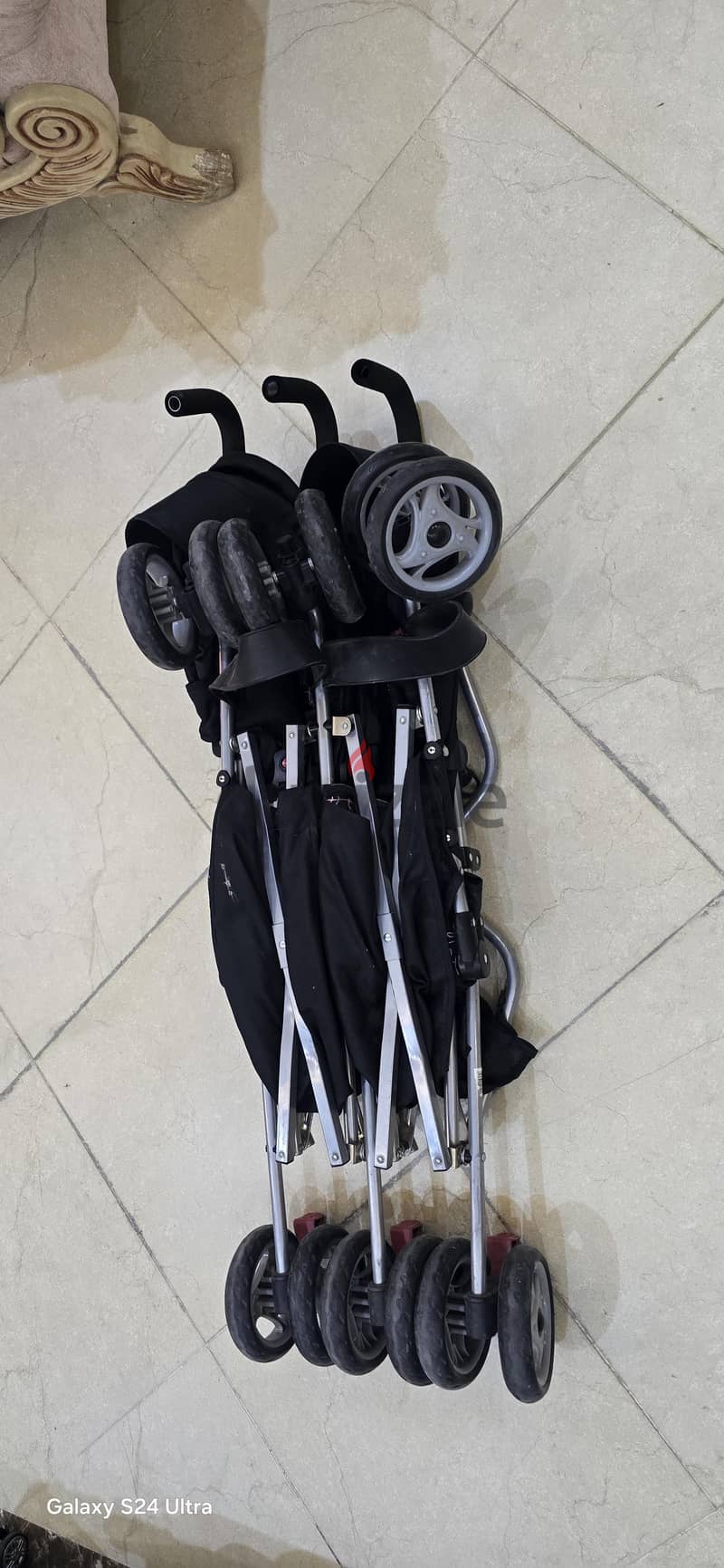 Twins stroller 3
