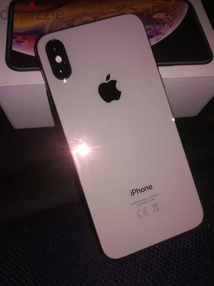 Apple - iPhone XS 1