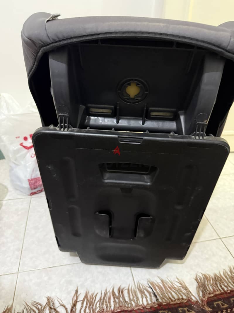 Morhercare car seat 2