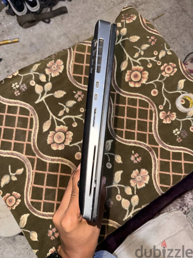 Dell 7530 8