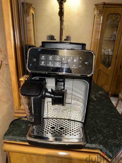 FULLY AUTOMATIC COFFEE MACHINE PHILIPS