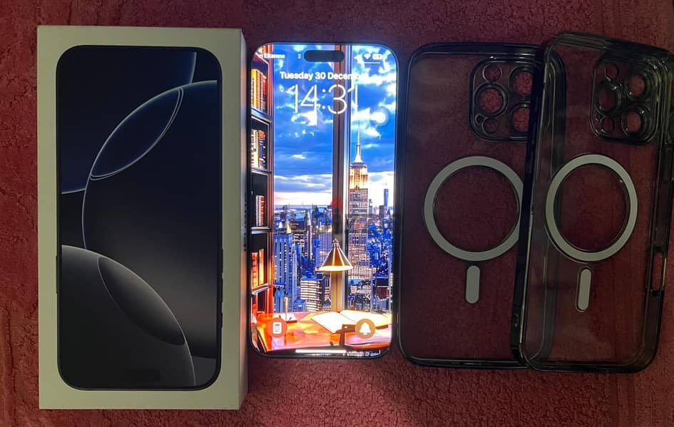 Apple - iPhone 16 Pro Max 3