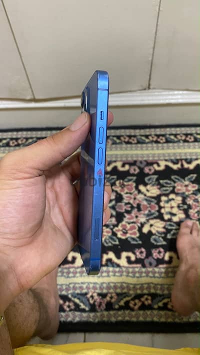 Apple - iPhone 13