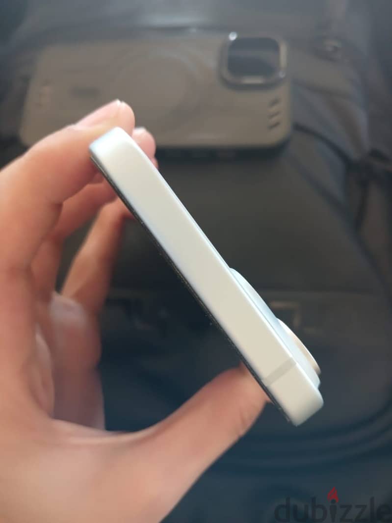 Apple - iPhone 15 6