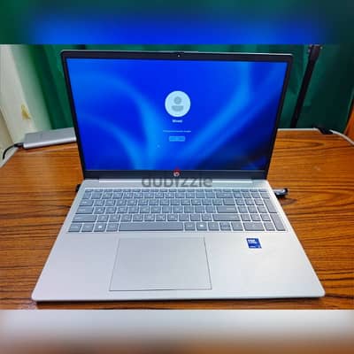 HP Laptop Al 15-fd2000ne
