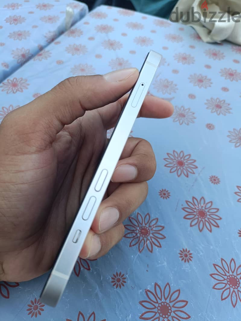 Apple - iPhone 13 3