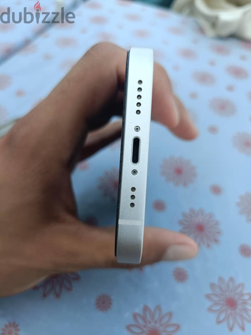 Apple - iPhone 13 4
