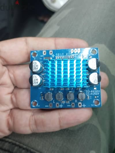 dual-channel digital audio power amplifier
