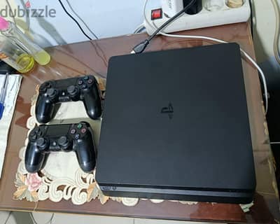 PS4 slim