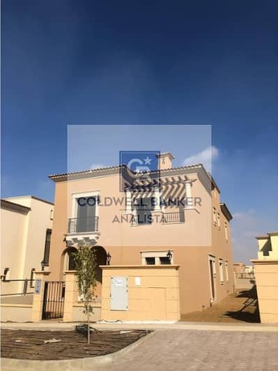 فيلا مستقلة للبيع في سيتي جيت – ديار القطرية – القاهرة الجديدة | جاهزة للاستلام | إطلالة مفتوحة