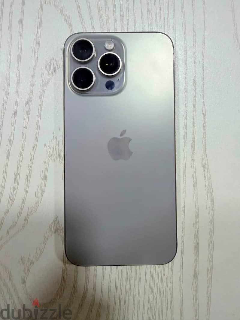 Apple - iPhone 15 Pro Max 3