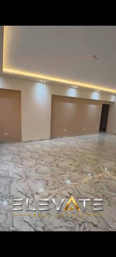 شقه ٣ غرفه تشطيب متميز الإيجار كمبوند حياتي ريزيدنس