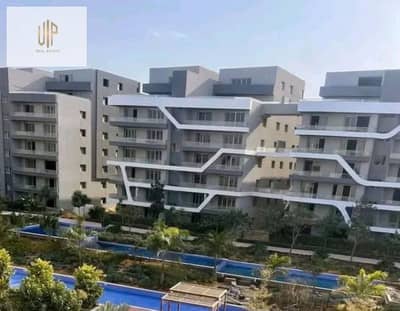 بنت هاوس للبيع فى كمبوند زيزينيا مقدم 50% والباقي على 3 سنين استلام فوري