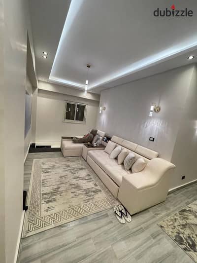 Furnished studio for rent, hotel furnishings