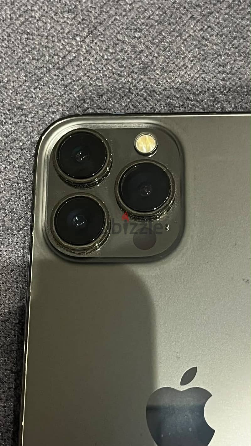 Apple - iPhone 13 Pro Max 3