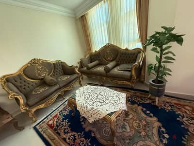 صالون مدهب فرنسي